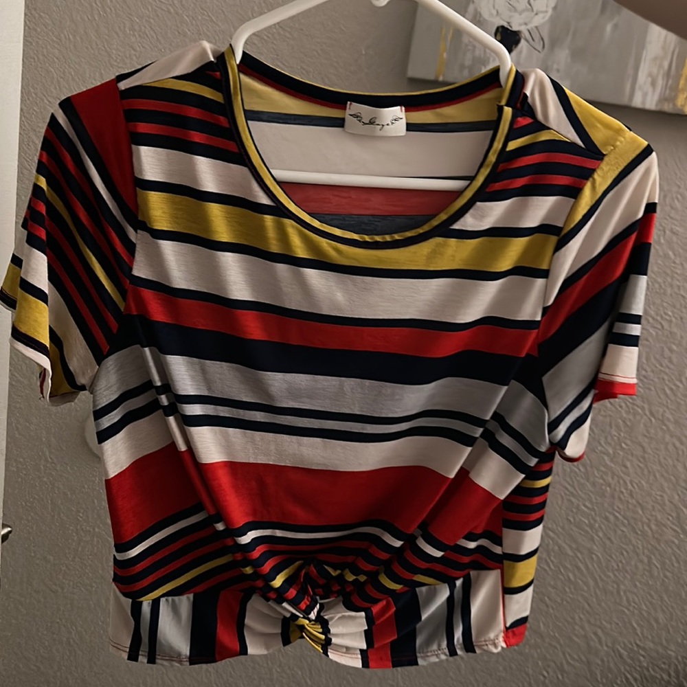 Crop top